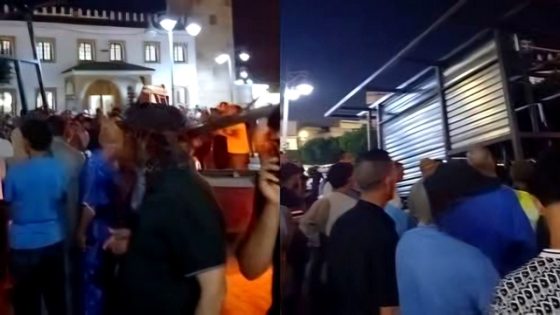 Une décision de démolition d'un kiosque à Imzouren, dans la province de Al Hoceïma, suscite la polémique