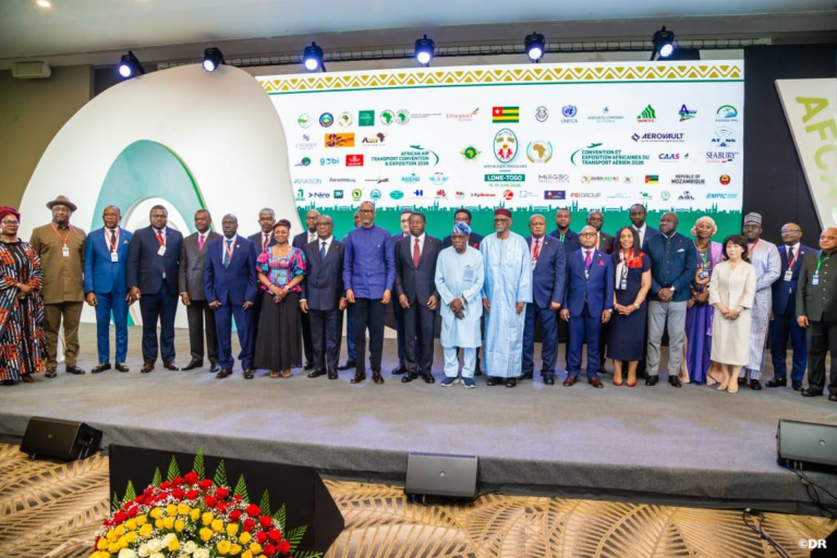 Qayouh préside la délégation marocaine à la Conférence et Exposition Africaine du Transport Aérien à Lomé