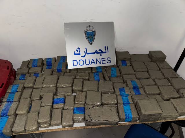 Port de Sebta : les trafiquants de drogue tombent les uns après les autres face à la vigilance des douanes