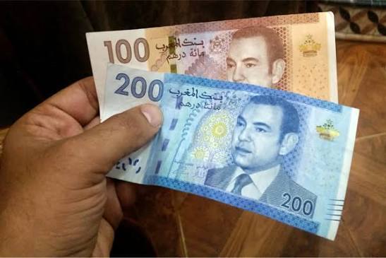 Un déjeuner à Ourika implique un "Zmakri" dans une affaire de possession de faux billets