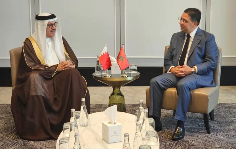 Renforcement des relations bilatérales et coordination arabe, au centre d'une rencontre entre Bourita et son homologue bahreïni