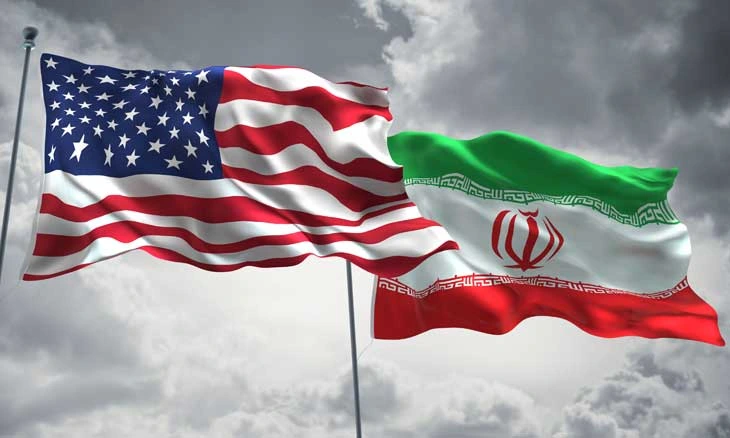 Pour la première fois depuis le mémorandum d'entente... l' Amérique et l'Iran échangent des frappes