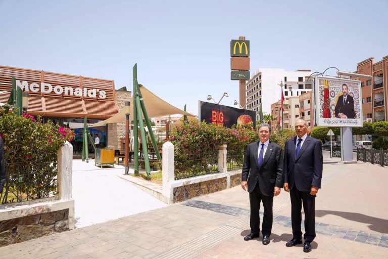 L'ambassadeur américain : Laâyoune a tout, des tajines aux cheeseburgers... J'aime le Sahara marocain