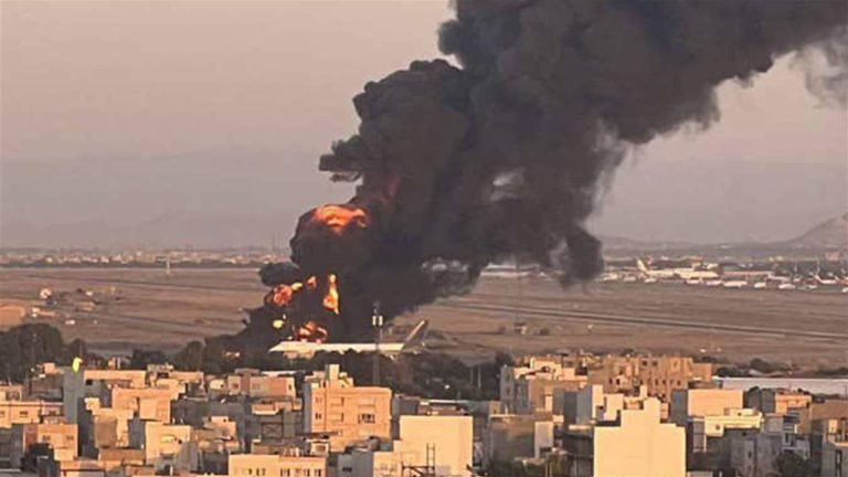 L'Amérique poursuit ses bombardements contre l'Iran, et Téhéran cible le Golfe