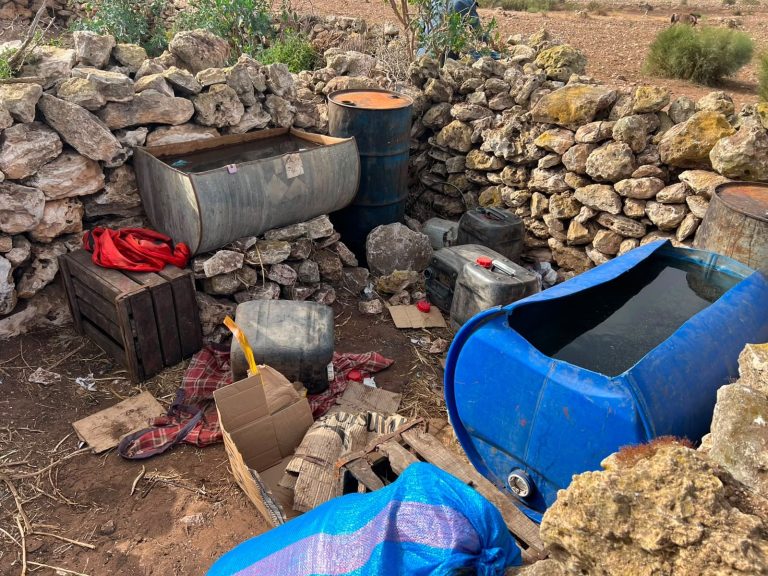 El Jadida.. La gendarmerie démantèle un laboratoire clandestin de distillation de "Mahia"