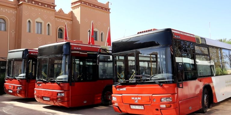 Ouarzazate renforce la dynamique du réseau de transport pour relier ses collectivités territoriales