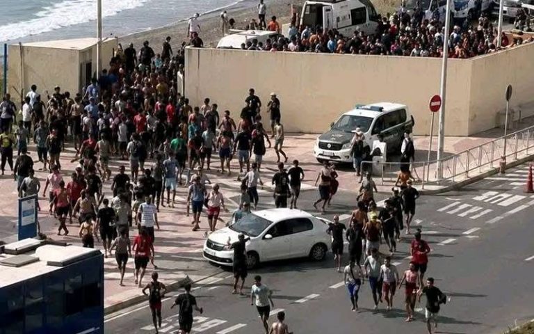 L'augmentation des arrivées de migrants accroît le niveau d'alerte sécuritaire à Sebta occupée