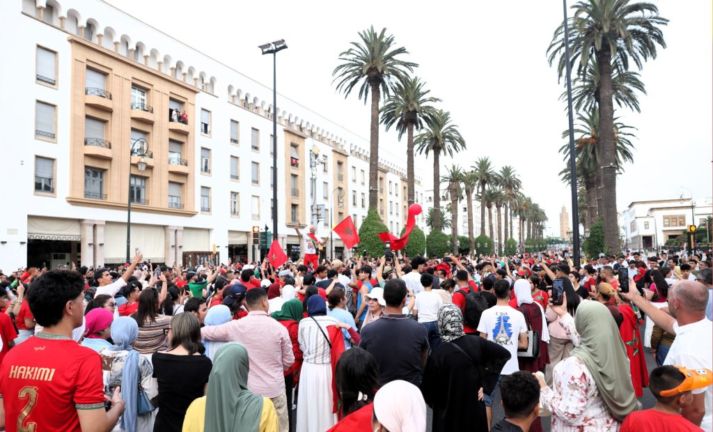 Ambiance festive à Rabat après la qualification des "Lions" en quart de finale de la Coupe du Monde