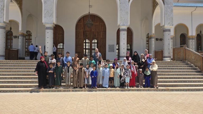 Voyage de 11 jours : Comment les enfants de Nador sont passés de la pression scolaire à l'espace de la créativité ?