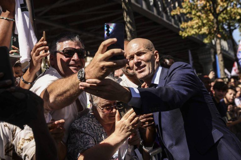 Zidane choque l'Algérie et demande la libération de Christophe Géliz lors de sa première apparition