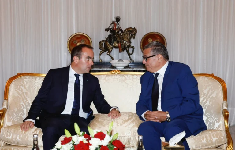15ème session de la Réunion de Haut Niveau Maroc-France: Le Premier ministre français, Sébastien Lecornu, arrive au Maroc, accueilli par Aziz Akhannouch