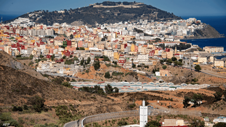 Réunion extraordinaire à Madrid pour garantir les besoins de Ceuta occupée en vaccins