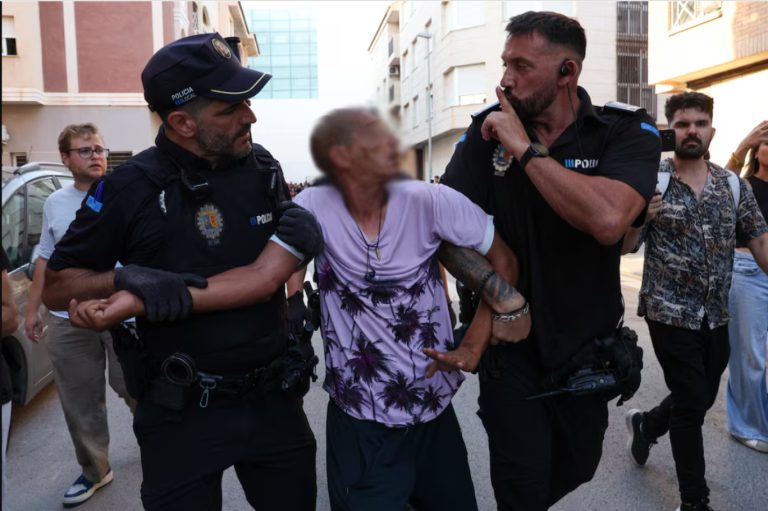 La justice espagnole rejette la suspension de l'expulsion d'un Marocain demandeur d'asile invoquant son opposition au régime