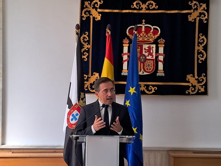 Albares : personne entrant illégalement à Ceuta ou Melilla ne pourra accéder à l'Europe