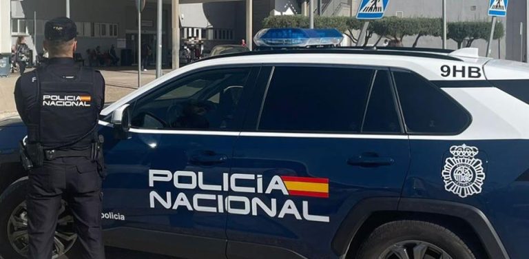 Arrestation d'une famille en Espagne après avoir tenté de la forcer à épouser un homme de 40 ans son aîné