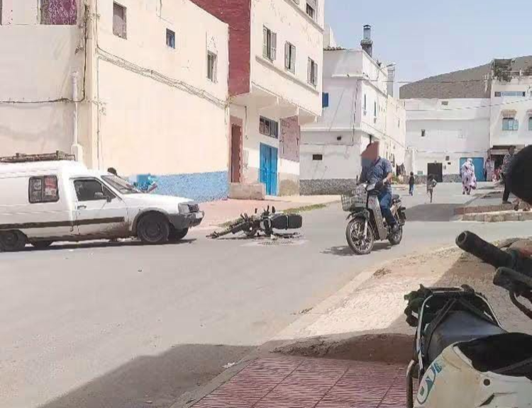 Sidi Ifni : Un motocycliste blessé dans un accident de la route dans le quartier Bouallam