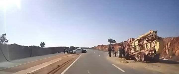 Sidi Ifni... 3 blessés dans un accident de la route sur l'autoroute Tiznit-Dakhla
