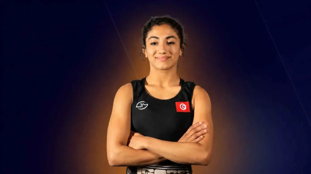 Après sa fuite vers la France, une lutteuse tunisienne révèle ses motivations et dénonce la réalité du sport dans son pays