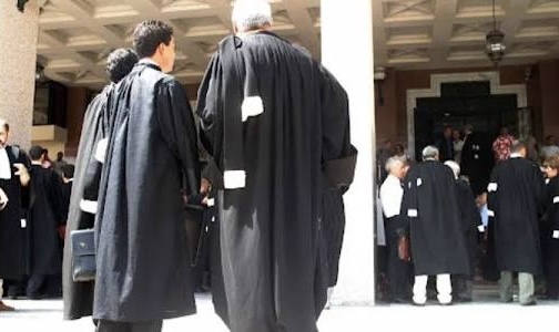 Après la décision de poursuivre la grève, des scissions se profilent chez les avocats face au refus croissant du boycott