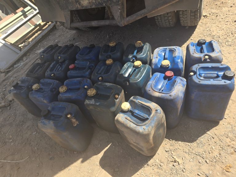 Le Ksar el-Kbir.. la Gendarmerie saisit environ 400 litres de carburant de source inconnue