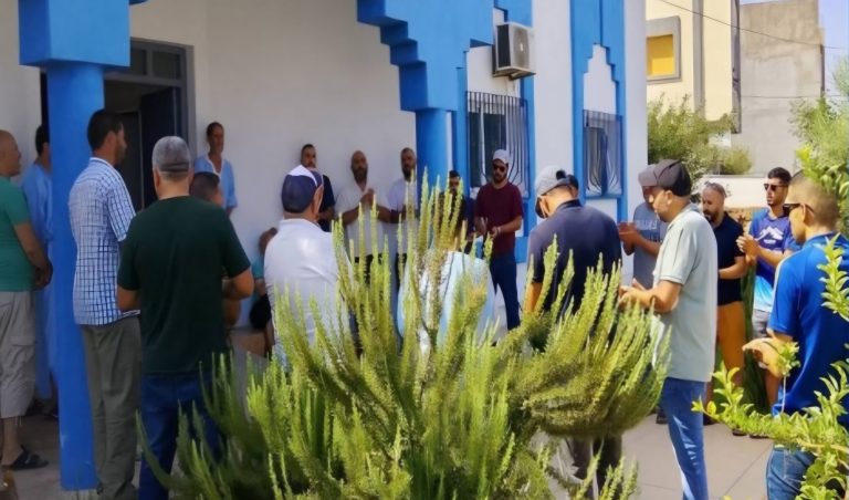 Aït Qamra à Al Hoceima… la crise de l'eau ramène les habitants dans la rue et exige une intervention urgente