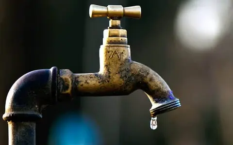 Taroudant… une coupure d'eau potable soudaine suscite la colère des habitants