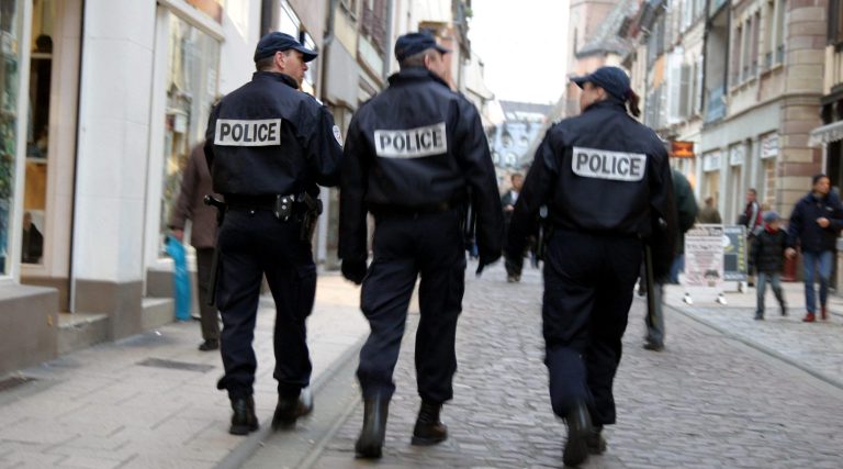France : Un adolescent arrêté pour avoir planifié une attaque contre son école