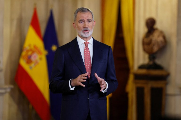 Le roi d'Espagne compte visiter Ceuta et Melilla occupées avant d'accueillir Macron