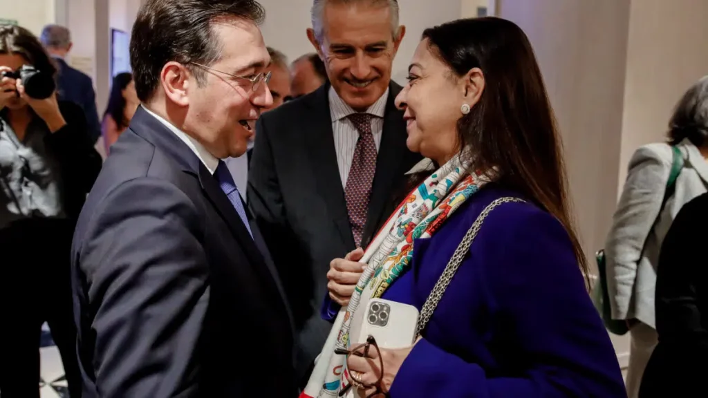 Protestation de bas niveau... des sources diplomatiques espagnoles suggèrent qu'un directeur général du ministère des Affaires étrangères l'a adressé au Maroc