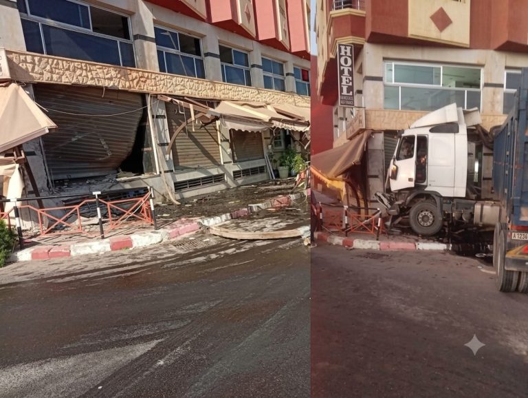 Berkane .. Un camion percute le mur d'un café sans faire de blessés
