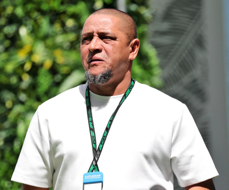 Roberto Carlos crée la surprise : J'ai perdu 99% de mon argent après ma retraite