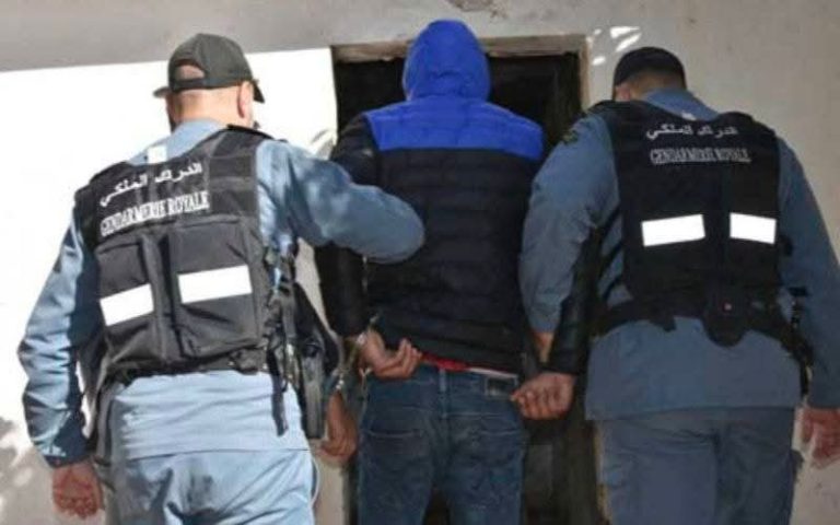 Taroudant.. Arrestation d'un individu recherché et saisie d'un fusil en sa possession