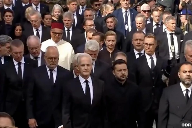 Aziz Akhannouch représente le Roi aux funérailles du roi Harald V de Norvège
