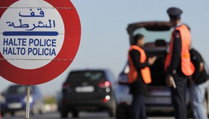 Sous l'influence de l'alcool.. une conductrice écrase un policier et prend la fuite à Casa