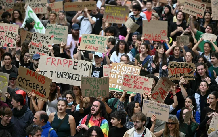 Malgré les promesses gouvernementales, les étudiants intensifient leurs protestations en France