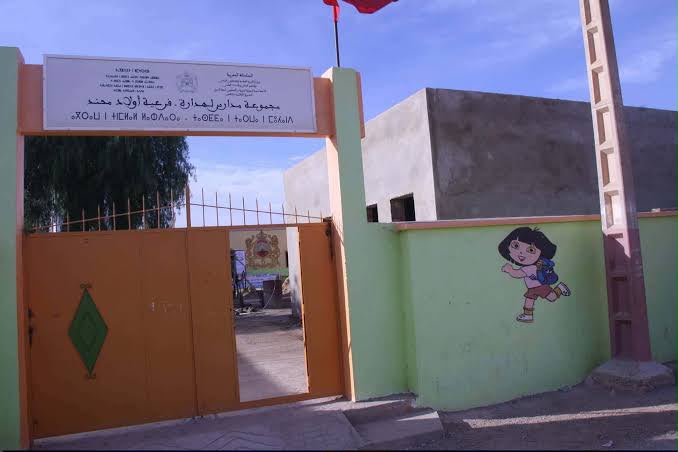 Nador.. un professeur contraint une élève à nettoyer les toilettes et lui provoque un effondrement nerveux