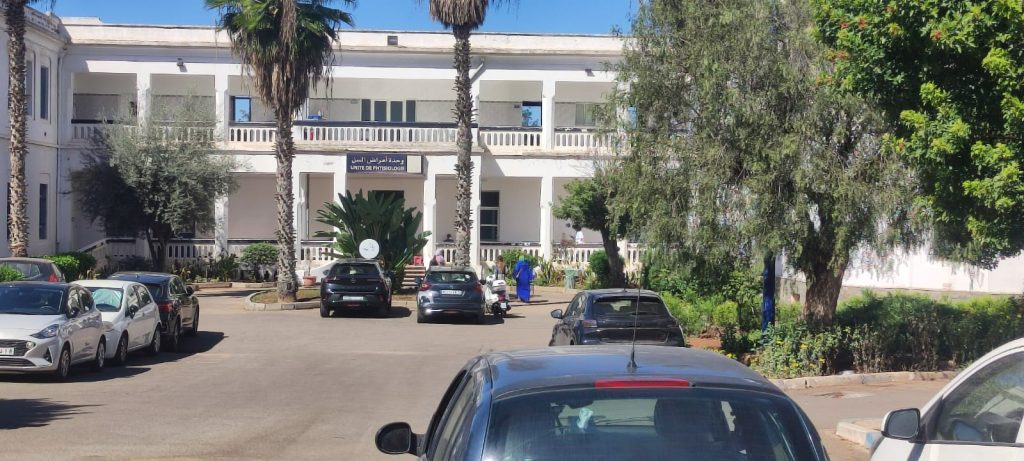 Casablanca.. L'hôpital 20 Août suscite la colère après qu'une patiente atteinte d'une maladie chronique ait été priée de quitter sans traitement