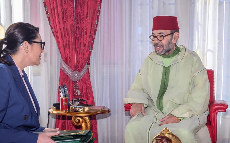 Le Roi reçoit Al Mansouri.. et cette dernière l'informe des étapes de formation du nouveau gouvernement