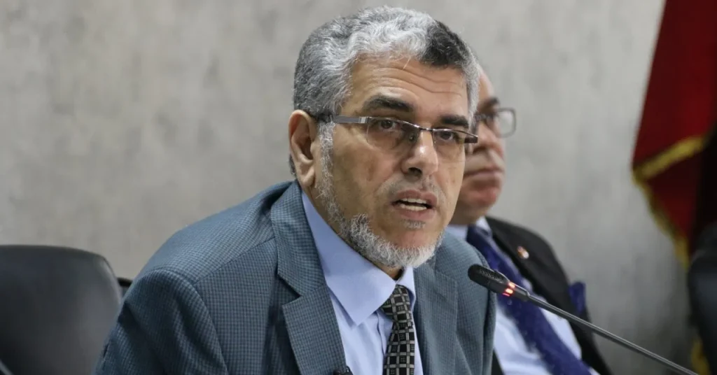 El Rammid met en garde contre le « bizutage » dans les universités marocaines et appelle à mettre fin aux pratiques humiliantes