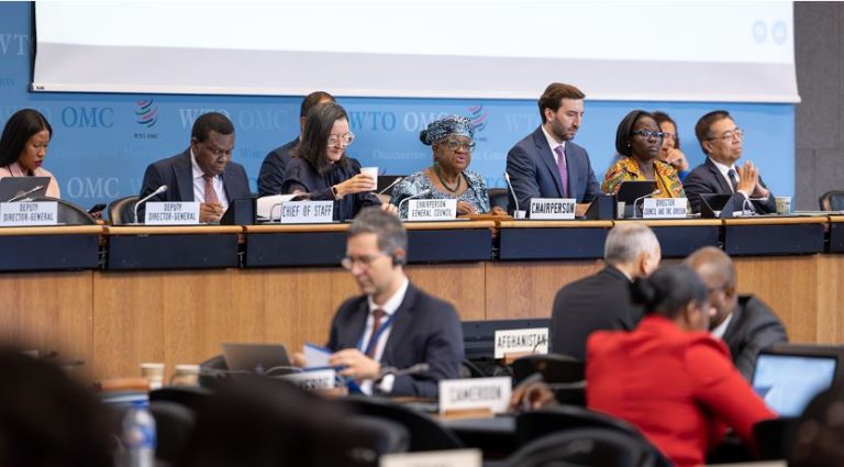 OMC: une réunion du Comité des Négociations Commerciales (CNC) a permis aux Membres de faire le point sur le programme de négociation de l'OMC six mois après la quatorzième Conférence ministérielle (CM14) 36 OMC: une réunion du Comité des Négociations Commerciales (CNC) a permis aux Membres de faire le point sur le programme de négociation de l'OMC six mois après la quatorzième Conférence ministérielle (CM14)