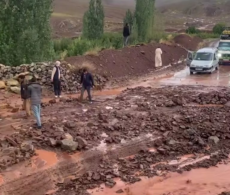 Imlil – Inondations et crues torrentielles coupent la route de Talami et aggravent les souffrances des habitants
