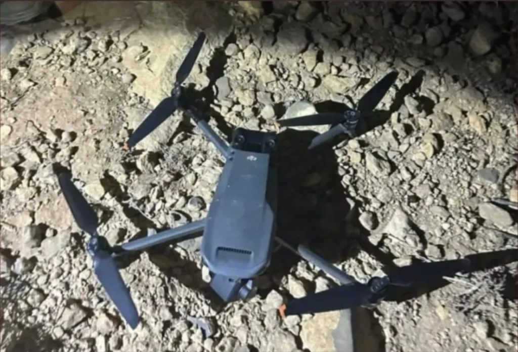 Oujda-Angad... 40 kilogrammes de chira déjoués et quatre drones saisis à Bani Drar