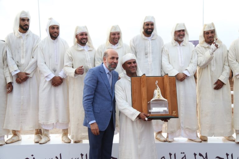 Le Cérémonial d'Honneur Bahraoui remporte le Grand Prix de Sa Majesté le Roi Mohammed VI de Tbourida à El Jadida