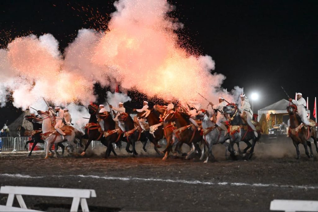 Asfi.. Le festival des Aït Yahya de Tbourida attire des troupes et des cavaliers de différentes régions