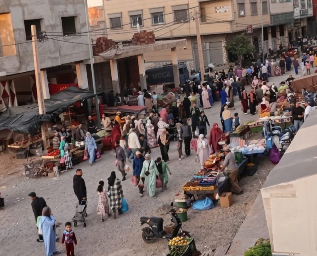 Oujda : Les habitants de « Omar El Poliss » et « Slimani » demandent la création d'un marché modèle et de terrains de proximité