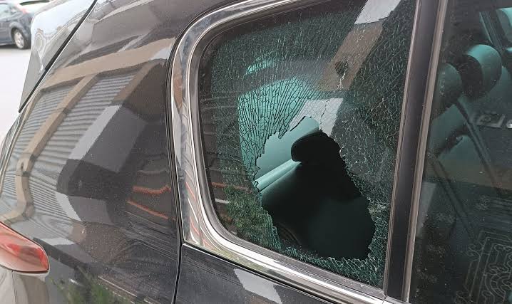 Kénitra... Des voitures vandalisées et des portes d'habitations saccagées à Ouled Arfa inquiètent les habitants
