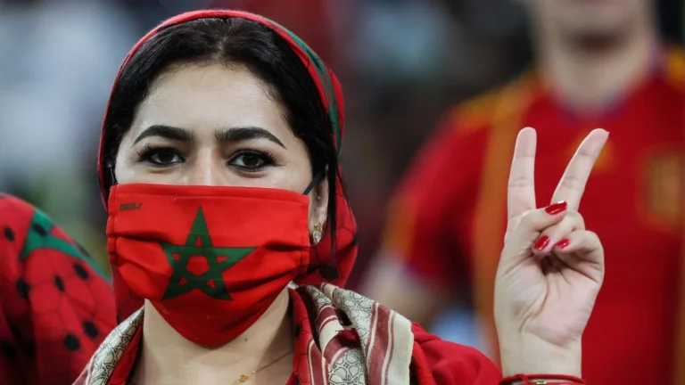 Sondage : la croyance en la supériorité des hommes en politique au Maroc recule à 47%
